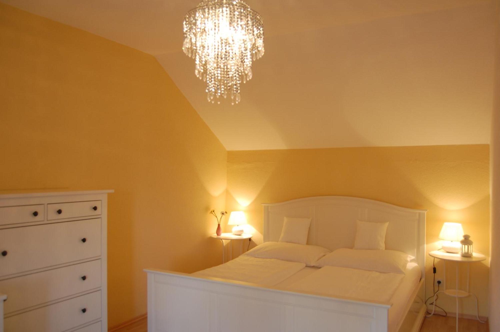 Hofgassl Zentgraf Bed and Breakfast Mörbisch am See Esterno foto